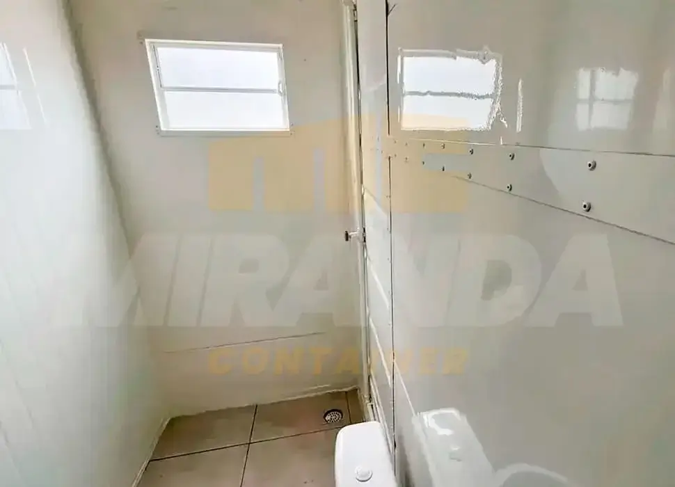 Escritorio-Alojamento-de-06-Metros-Com-Banheiro-Prata-Miranda-Container-Aluguel-Locacao-Agro-Construcao-Civil-Venda-Container-14 (1)