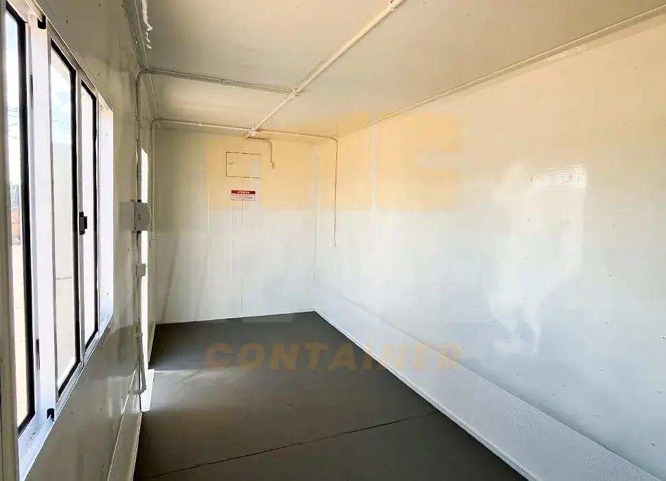 Escritório-Alojamento-de-06-Metros-Sem-Banheiro-Prata-Miranda-Container-Agromt-construcao-civil-(11)