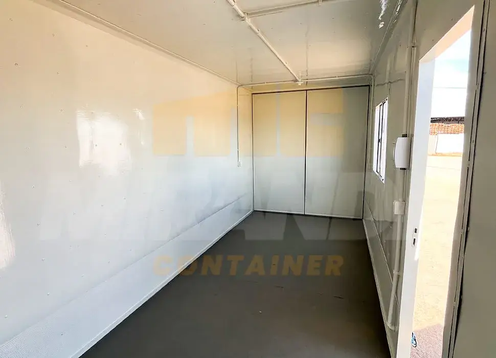 Escritório-Alojamento-de-06-Metros-Sem-Banheiro-Prata-Miranda-Container-Agromt-construcao-civil-(9)